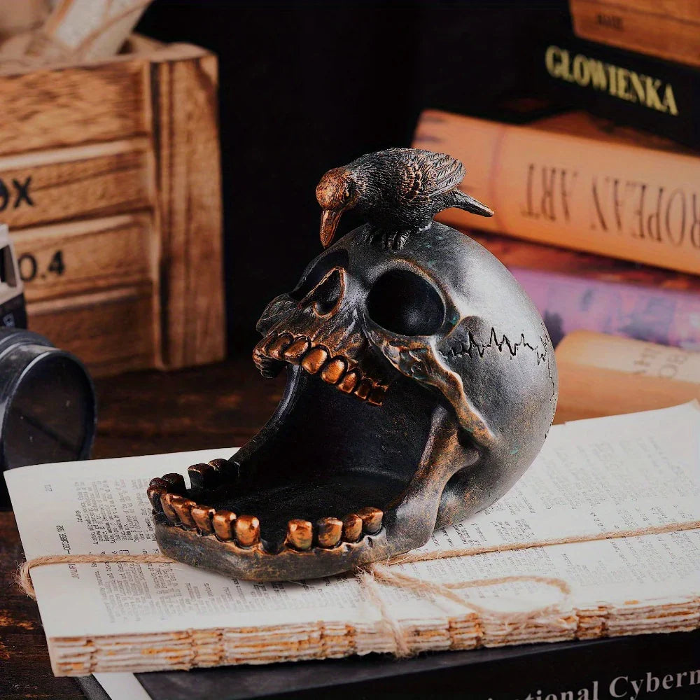 Raven and Skull Gothic Trinket Tray, Resin Catch All Dish for Jewellery, Keys and Rings, Dark Decor