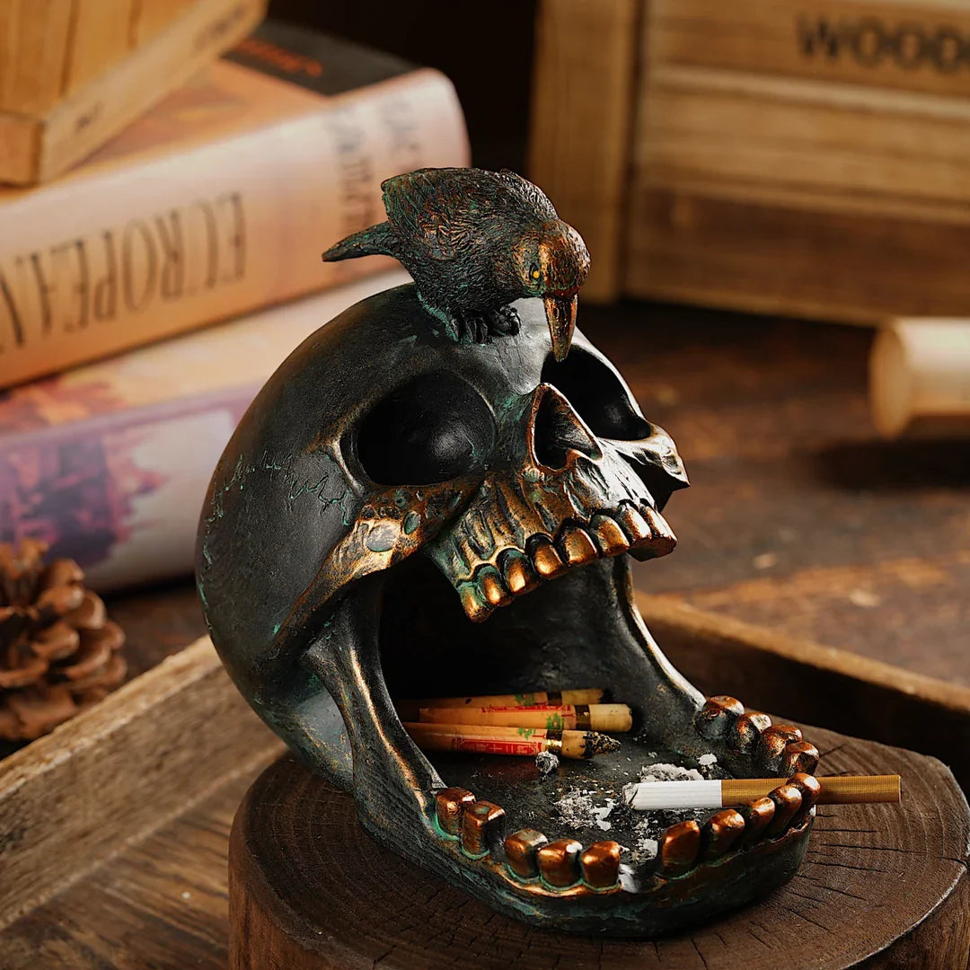 Raven and Skull Gothic Trinket Tray, Resin Catch All Dish for Jewellery, Keys and Rings, Dark Decor