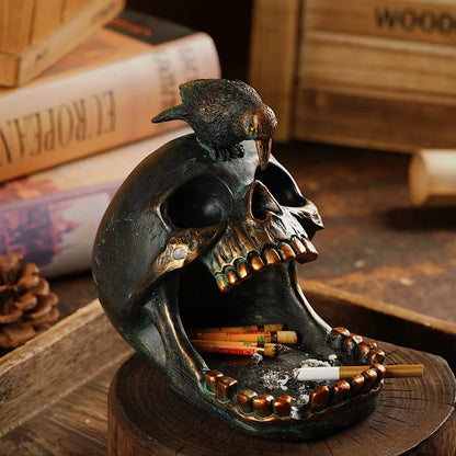 Raven and Skull Gothic Trinket Tray, Resin Catch All Dish for Jewellery, Keys and Rings, Dark Decor