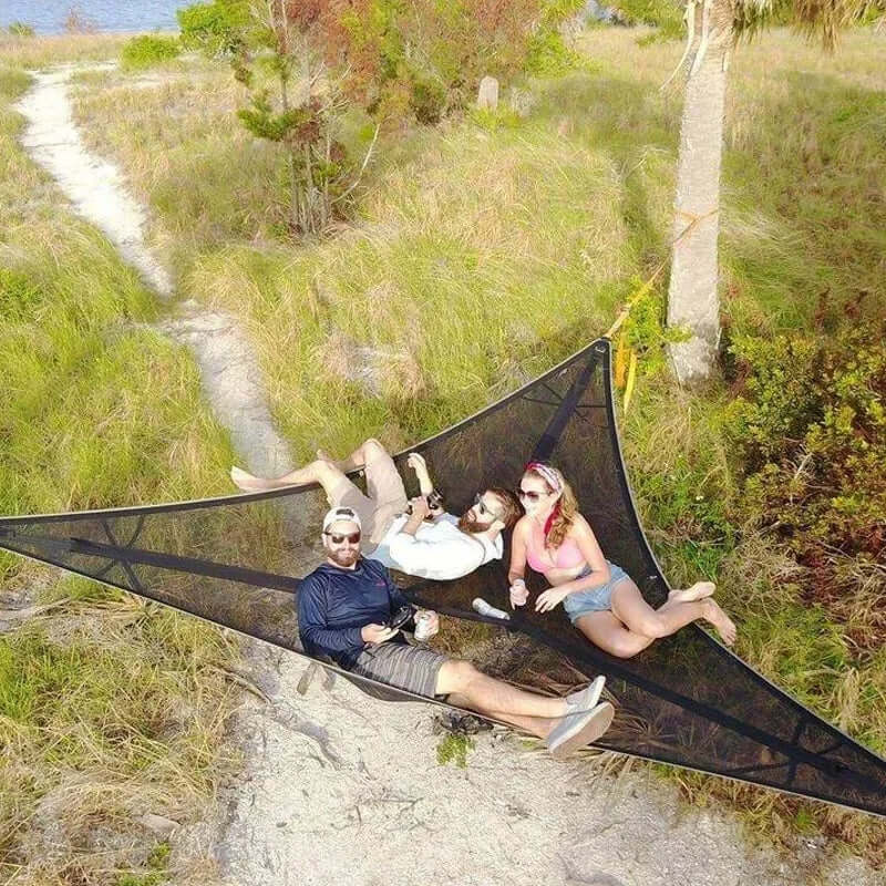 Triangular Multi-Person Hammock with 3-Point Suspension System for Outdoor Lounging