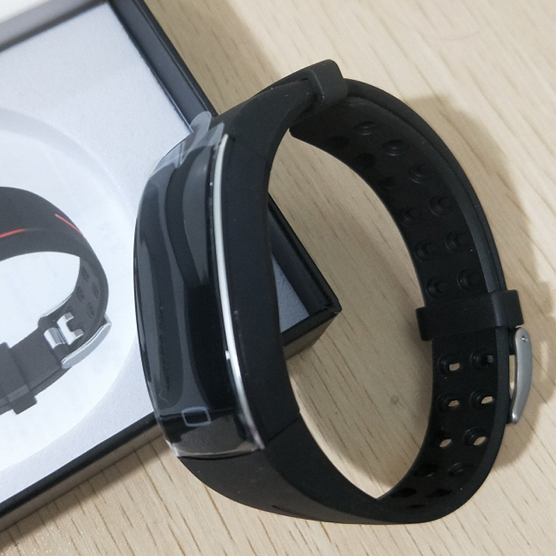 Health Tracker Smartwatch with Heart Rate, Blood Oxygen, Sleep and Step Tracking, IP67 Rated