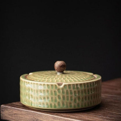 CalmNest Minimalist Ceramic Ashtray With Wooden Lid