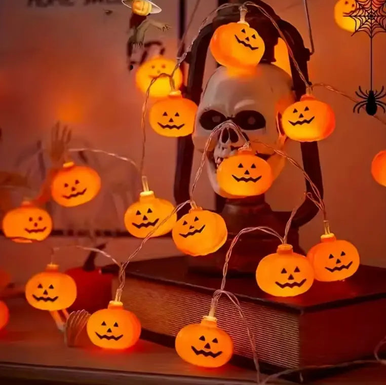 Pumpkin String Lights, Battery Operated Halloween LED Fairy Lights, Warm Yellow, 1.5 m or 3 m Length