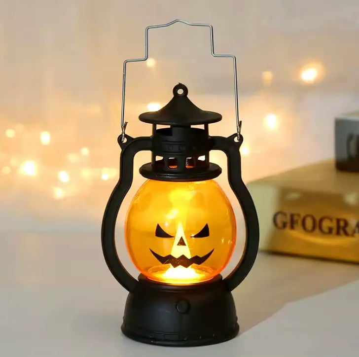 Retro Pumpkin LED Lantern, Halloween Oil Lantern Style Decorative Light with Handle, Matte Black