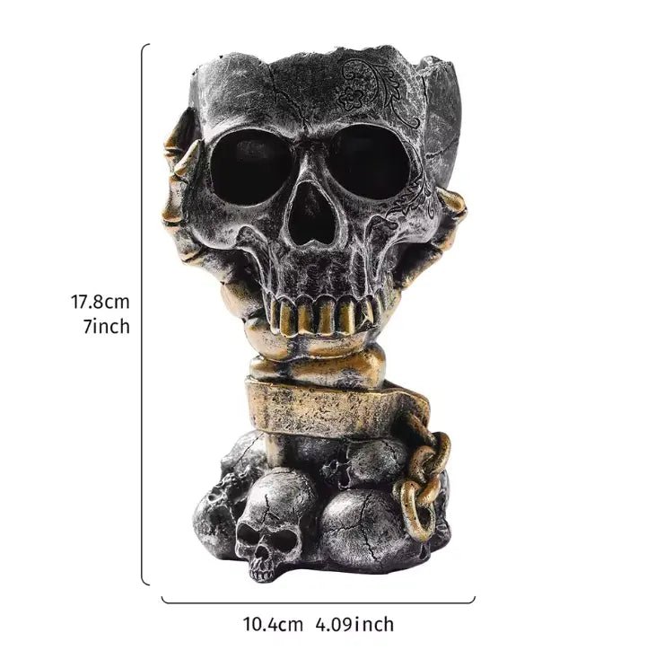 Skeleton Hand Skull Vase, Gothic Resin Planter with Skulls and Chains for Flowers and Succulents
