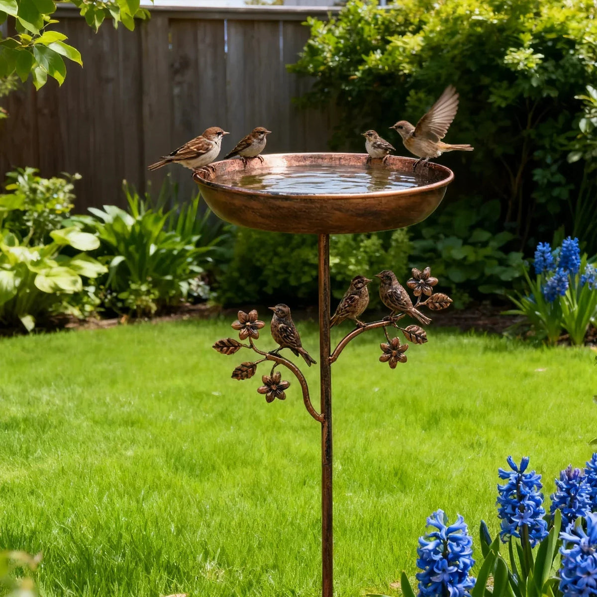 Freestanding Garden Bird Bath with Decorative Bowl and Sturdy Multi-Pronged Ground Spike