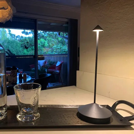 Wireless Dimmable LED Lamp with Rechargeable Battery and Touch Control Operation