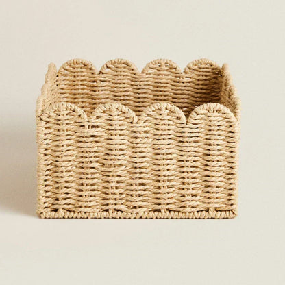 Natural Scalloped Wicker Storage Basket in Small, Medium and Large, Lightweight Woven Home Organiser