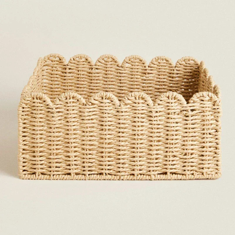 Natural Scalloped Wicker Storage Basket in Small, Medium and Large, Lightweight Woven Home Organiser