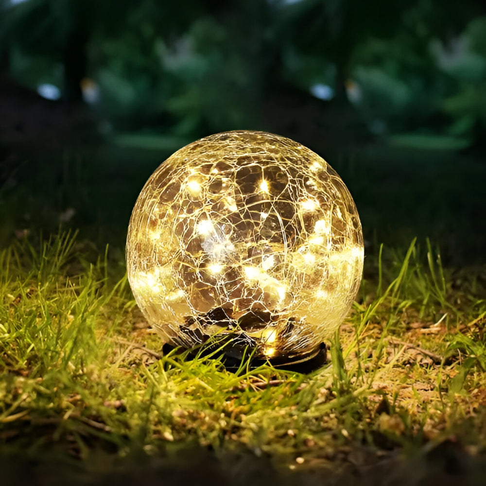 Crackle Glass Solar Orb Light