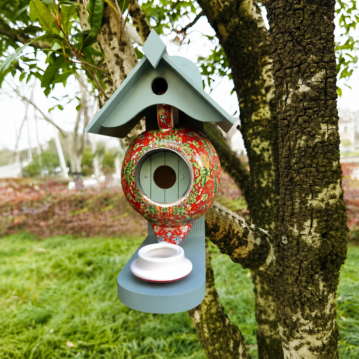 Hand-Painted Teapot Design Birdhouse in UV-Resistant Resin for Small Garden Birds
