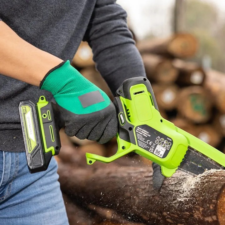 Cordless Battery Chainsaw with Ergonomic One-Handed Grip for Tree & Garden Pruning