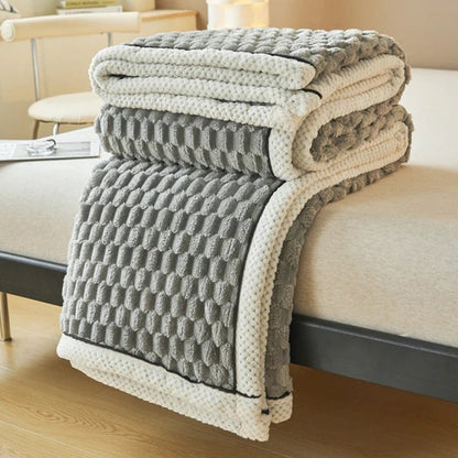 Cozy Bubble Fleece Throw Blanket - Soft Sherpa Blanket for All-Season Comfort