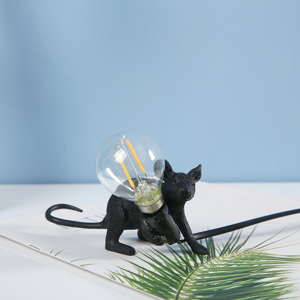 Cute Mouse Table Lamp with Realistic Resin Finish for Playful Room Decor Accents