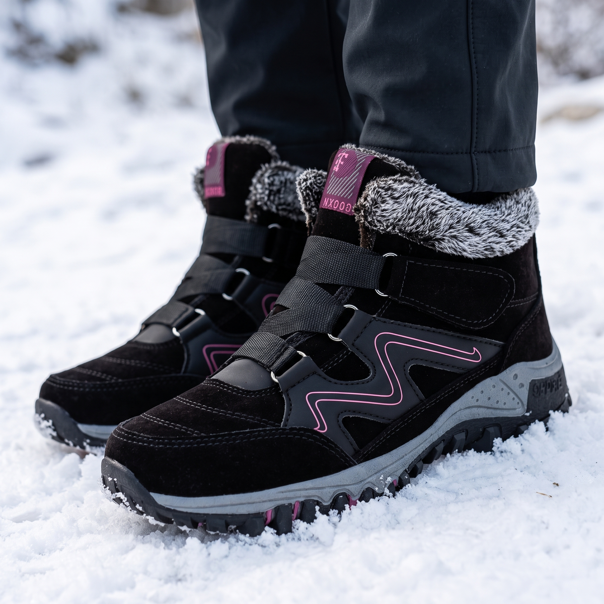 Women's winter boots - Black Rose - lifestyle