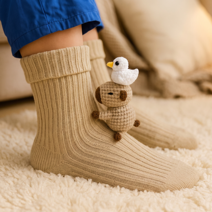 Winter plush socks - Capybara - lifestyle