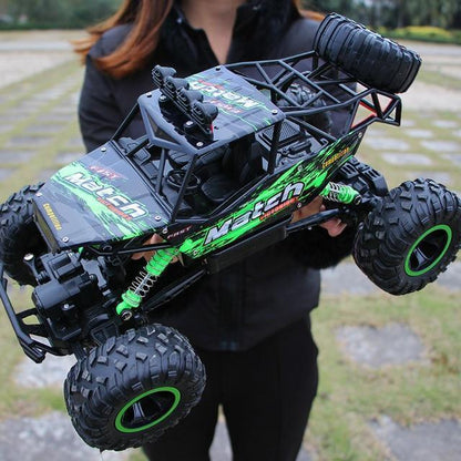 4x4 Rock Crawler Monster Truck RC Car with Shockproof Suspension and 2.4GHz Control