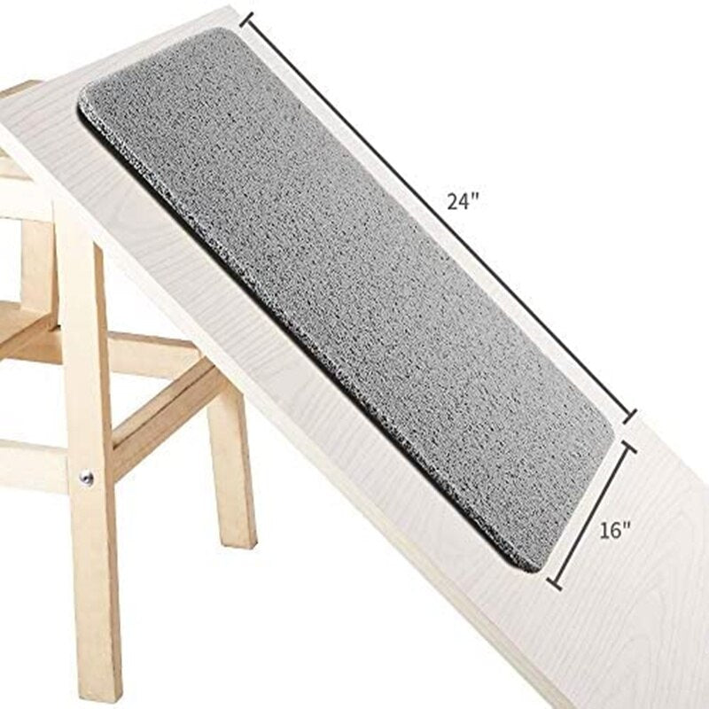 Non-Slip Loofah Bath Mat with Drainage Holes for Safer Showers and Bathroom Floors