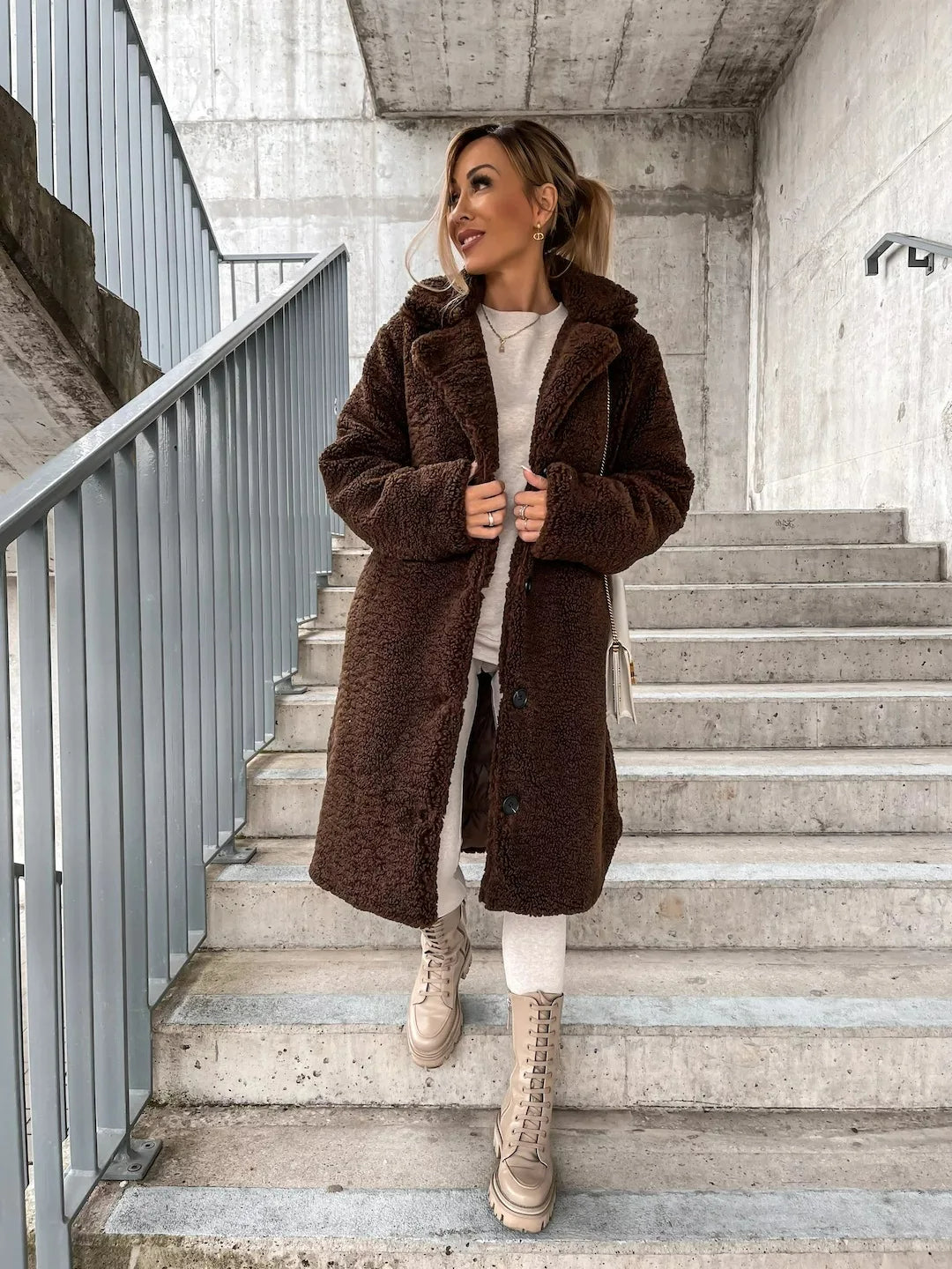 Women's Cozy Plush Trench Coat with Soft Durable Fabric for Versatile Everyday Wear