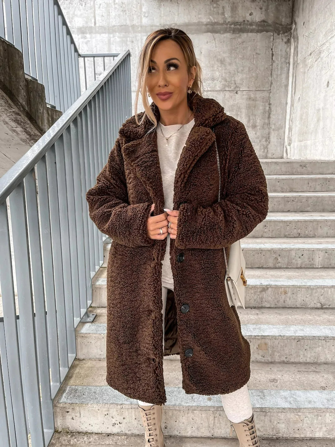 Women's Cozy Plush Trench Coat with Soft Durable Fabric for Versatile Everyday Wear