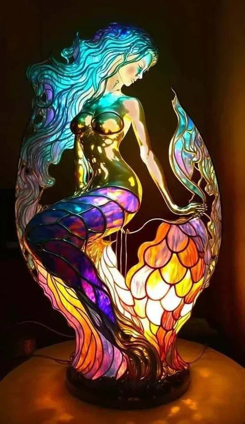 Stained Glass Animal Motif Table Lamp - 20 Unique Designs, Warm Ambient Glow